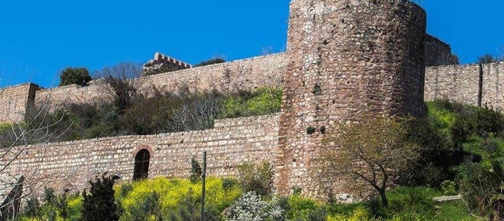 Eskihisar Kalesi: Kocaeli'nin Tarihi Mirası