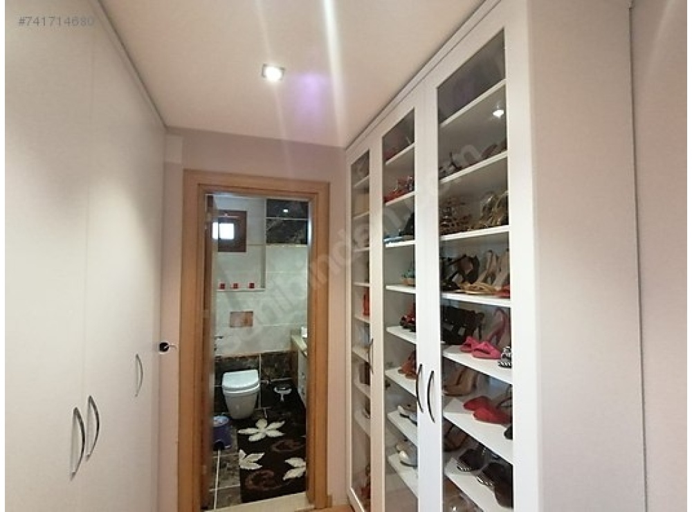 DAİRE FİYATINA ACİL SATLIK ULTRA LÜKS VİLLA