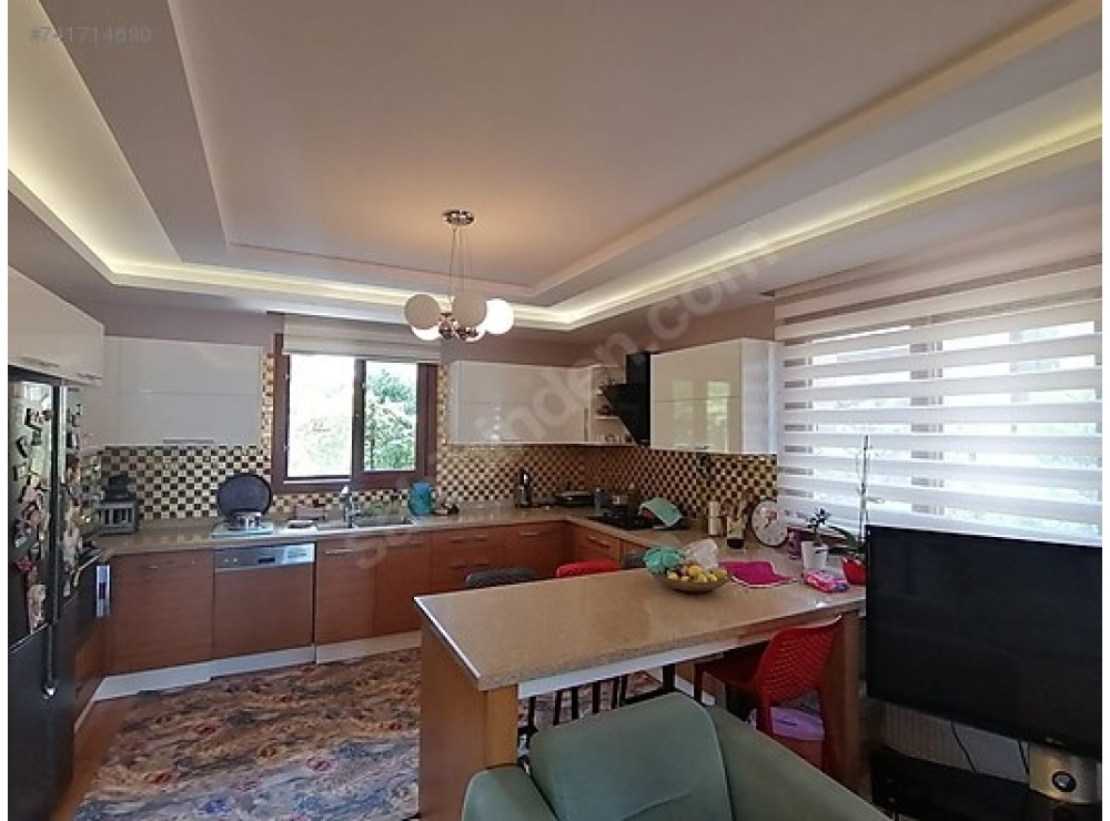 DAİRE FİYATINA ACİL SATLIK ULTRA LÜKS VİLLA