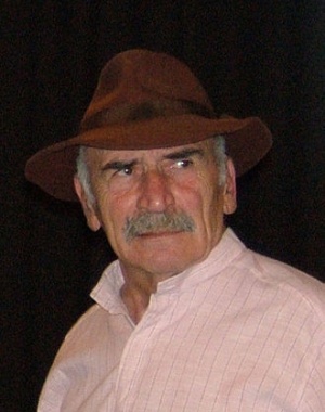 Tuncel Kurtiz