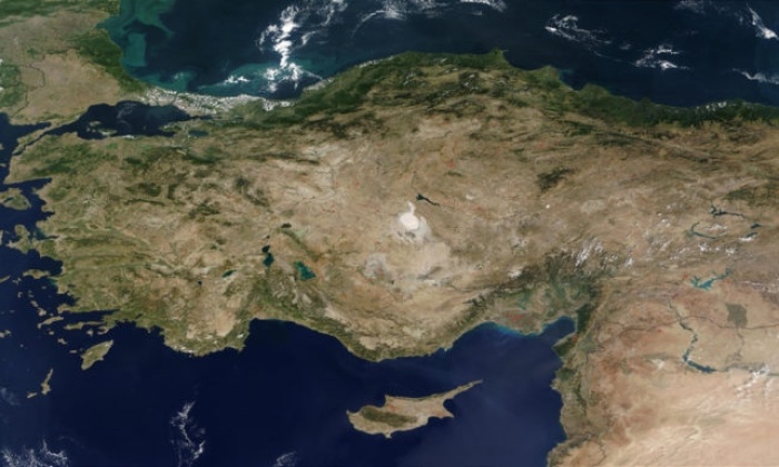 Akdeniz ve Karadeniz'e Verilen Renk İsimlerinin Hikayesi